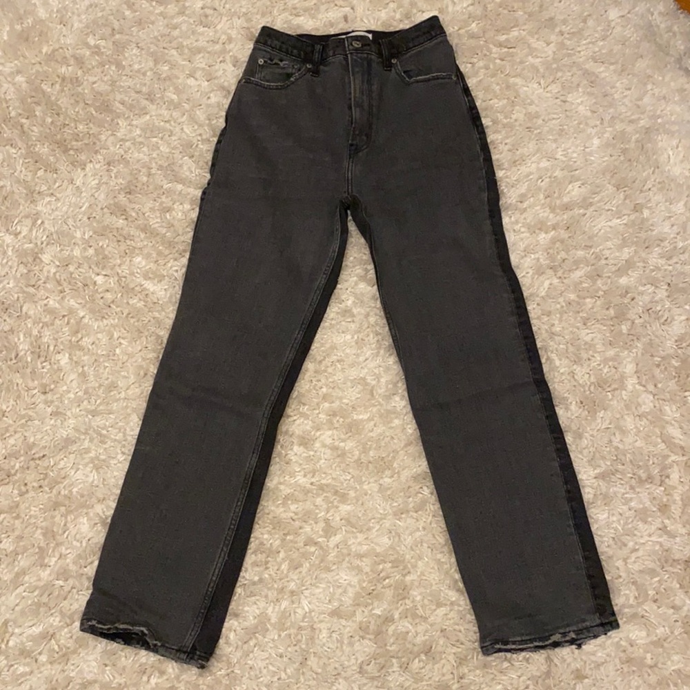 Two-Toned Black Abercrombie & Fitch SIZE 26 ULTRA HIGH RISE Straight Ankle Jeans
